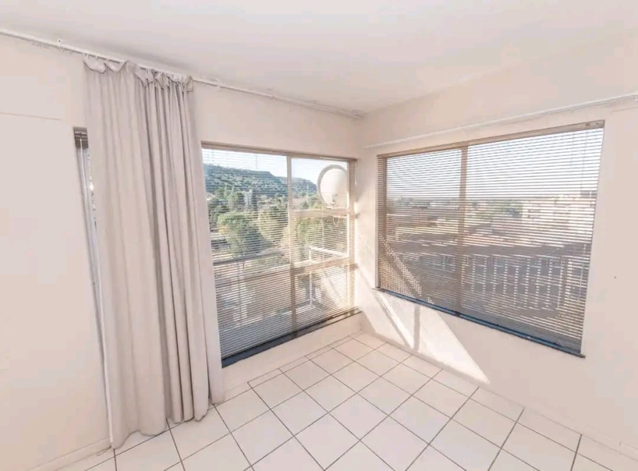 2 Bedroom Property for Sale in Bloemfontein Free State